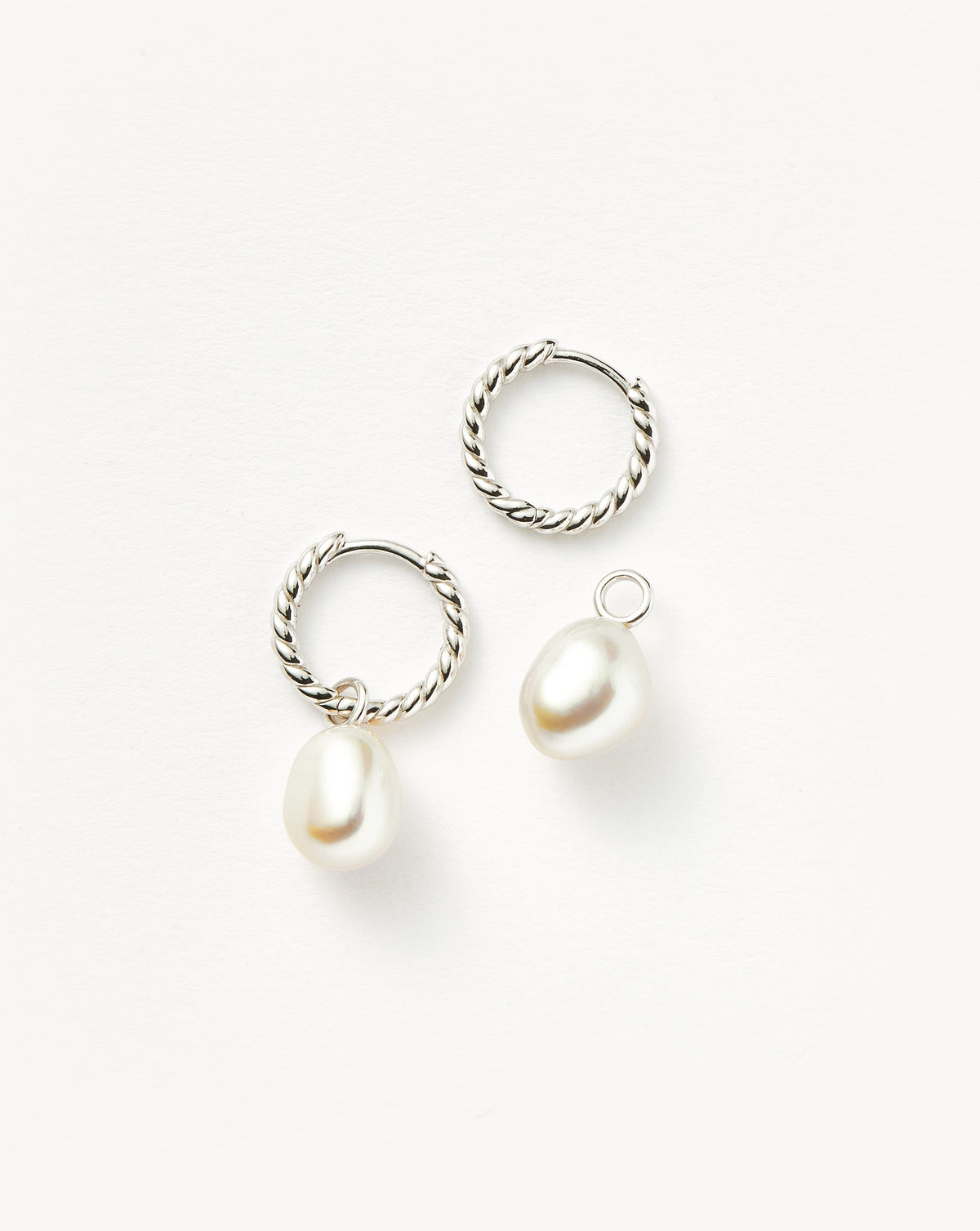 Pearl Twisted Small Drop Hoop Earrings Smykke