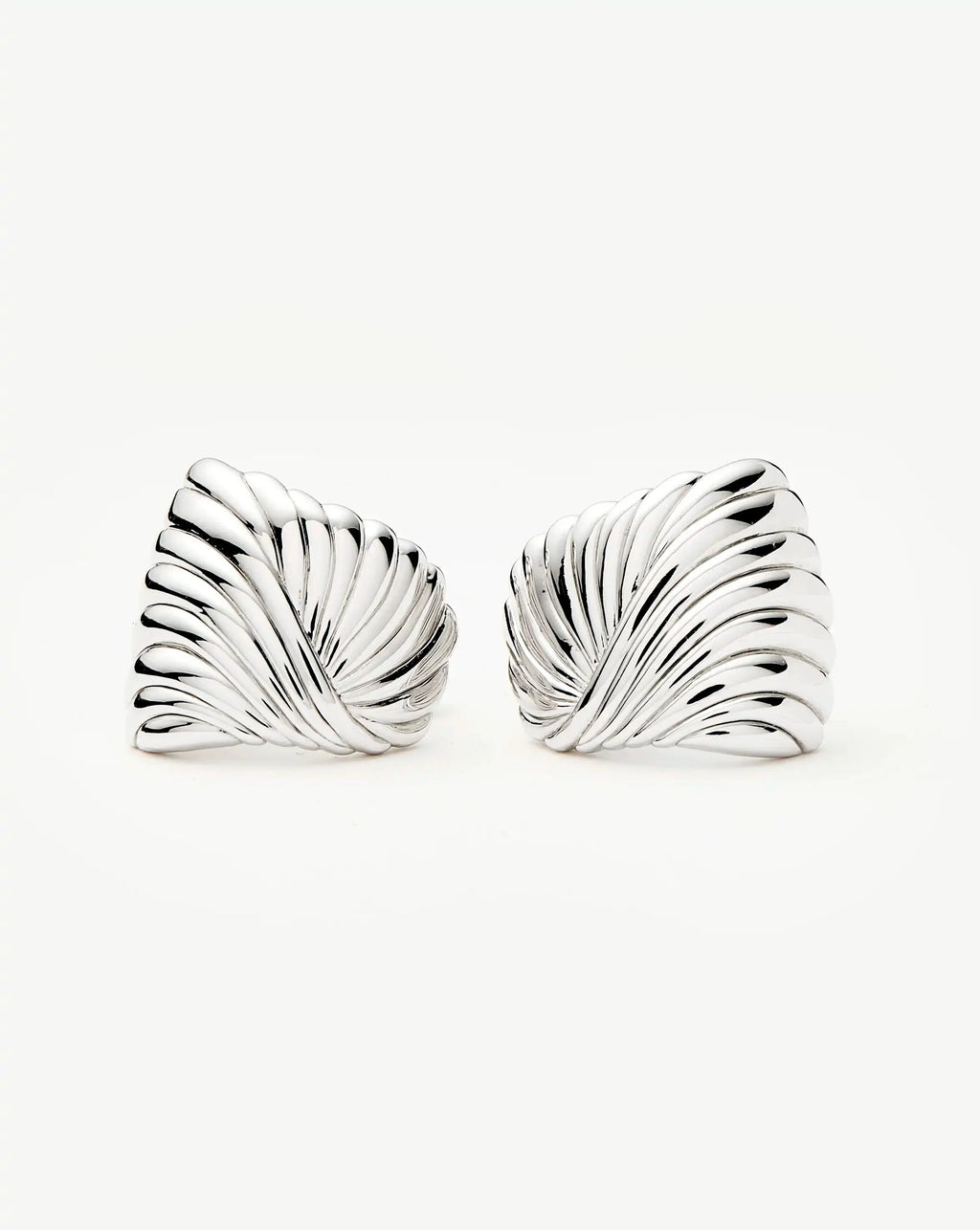 Ripple Oversized Stud Earrings Ørepynt