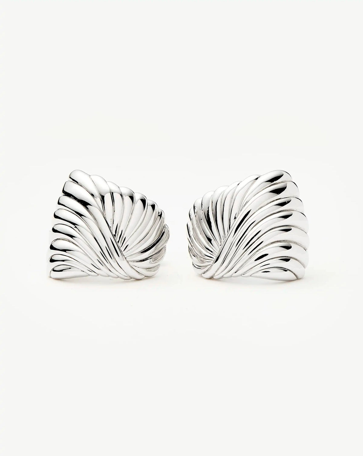 Ripple Oversized Stud Earrings Ørepynt