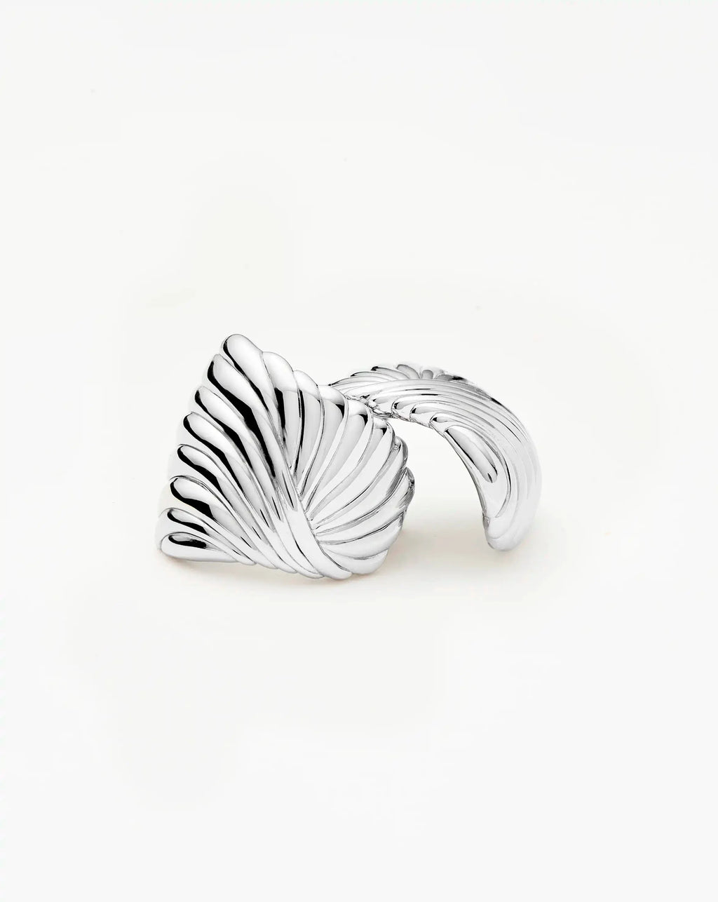 Ripple Oversized Stud Earrings Ørepynt