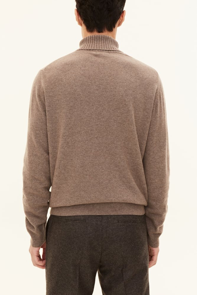 Salim Rollneck Genser