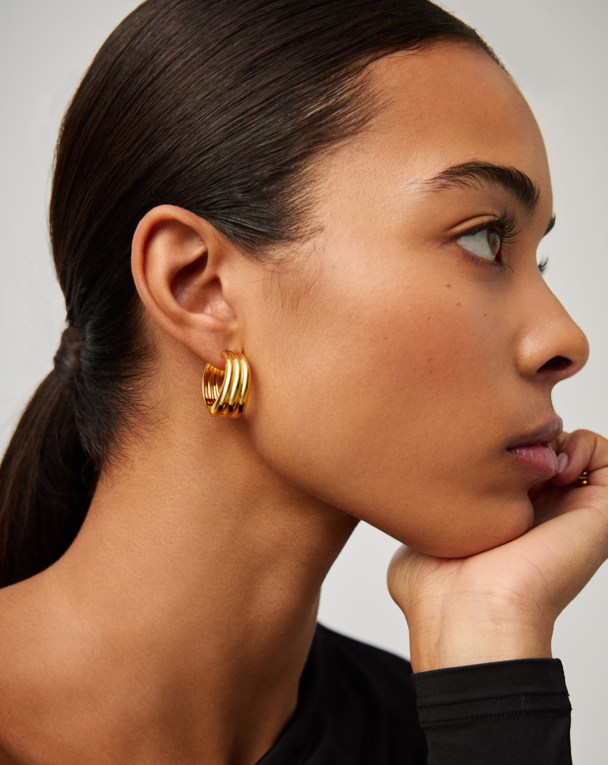 Savi Triple Ridge Large Hoop Earrings Ørepynt